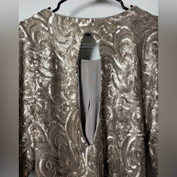 Dress the Population Metallic Mini Dress - Picture 8 of 10